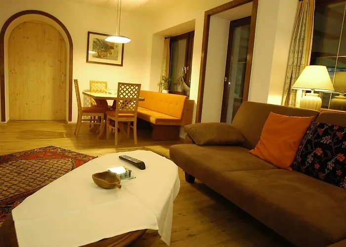 Haus Acherkogel Casa de hóspedes 3*